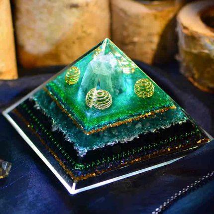 Metal spiral orgonite,green crystal orgone energy pyramid