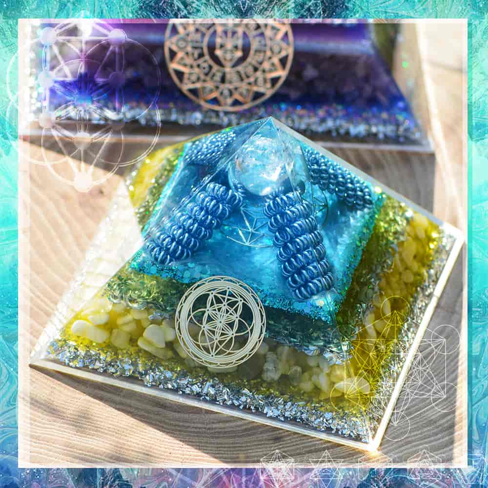 natural healing orgonite pyramid Handmade crystal pyramid,sea blue&olive green orgonite,pyramid